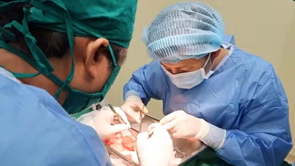 Em trai hiến thận cho chị gái: Phép màu kì diệu của cuộc sống! 