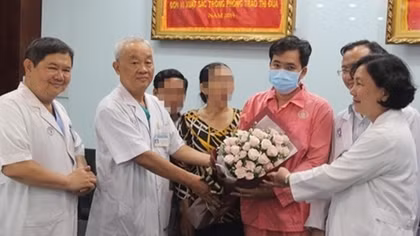 Quả tim ghép từ thiếu nữ hiến tạng cứu 4 người đã "sống"