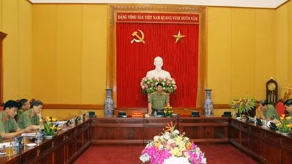 Tăng cường công tác đấu tranh chống quan điểm sai trái thù địch trên lĩnh vực văn hóa, tư tưởng