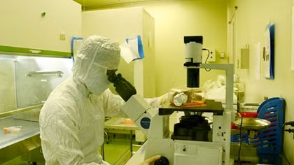 Triệu tập một số cán bộ CDC Hà Nội để làm rõ việc mua sắm máy xét nghiệm