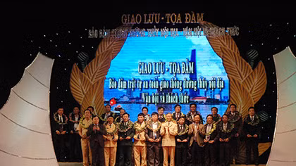 Đảm bảo trật tự an toàn giao thông đường thủy nội địa – Vận hội và thách thức