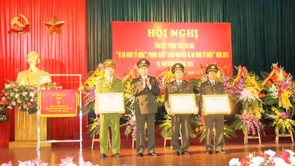 Công an Hưng Yên triển khai chương trình công tác năm 2016 