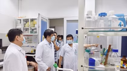Bệnh Zika làm teo não trẻ sơ sinh có nguy cơ "đổ bộ" Việt Nam 