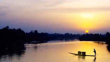 Bến cũ