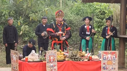 Làng Văn hóa - Du lịch các dân tộc Việt Nam gây bất ngờ với "chiêu" hút khách