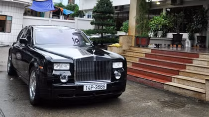 Đã có người mua siêu xe Rolls Royce Phantom của "chúa đảo" Đào Hồng Tuyển