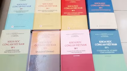Học viện CSND biên soạn và xuất bản bộ sách 'Khoa học Công an Việt Nam'