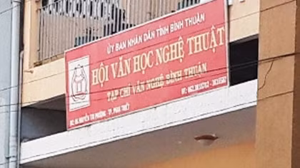 Chuyển hồ sơ liên quan đến Chủ tịch Hội VHNT tỉnh Bình Thuận cho cơ quan điều tra