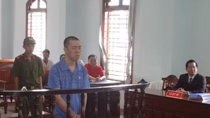 Giả 46 biên lai, chiếm đoạt 1,3 tỷ đồng tiền thuế