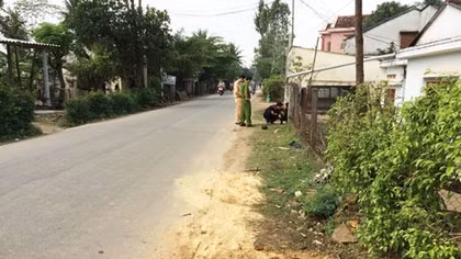 Tự đâm vào tường rào, 1 người chết, 2 người bị thương