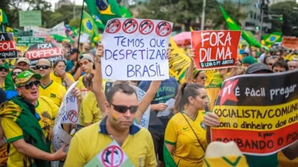 Chính trường Brazil: Tham nhũng đe dọa quyền lực