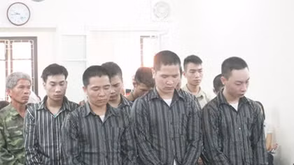 Gã trai làng hỗn chiến gây chết người ở Hà Nội bị tù chung thân
