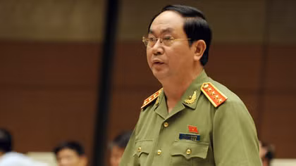 Biện pháp quan trọng hàng đầu là nêu cao trách nhiệm, chấp hành nghiêm luật pháp