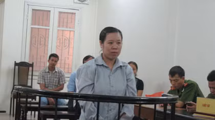 Giả mạo Phó trưởng phòng Công ty Sông Đáy để chiếm đoạt hơn 1,3 tỷ đồng