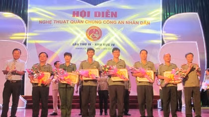 Bế mạc Hội diễn nghệ thuật quần chúng CAND khu vực IV