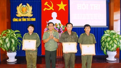 Tổ chức hội thi Công an xã giỏi năm 2015