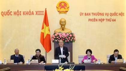 Thông cáo phiên họp thứ 44 của Ủy ban Thường vụ Quốc hội khóa XIII 