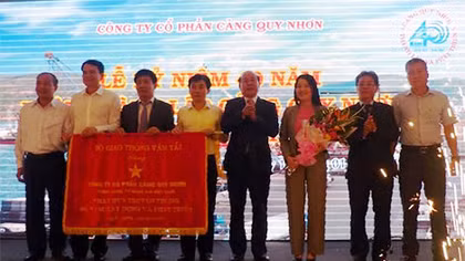 Kỷ niệm 40 năm ngày thành lập Cảng Quy Nhơn