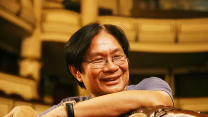Dương Thụ: “Lắng nghe mùa xuân về”