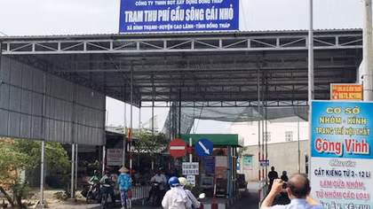 Thu phí qua cầu Sông Cái Nhỏ sai quy định