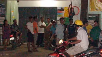 Hai cậu cháu đâm nhau chết trong đêm