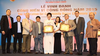 Xúc động Lễ trao giải thưởng Global Award 2015