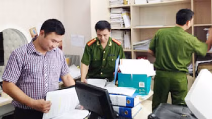 Đánh sập hệ thống kinh doanh tài chính đa cấp trá hình trên Luky-funds.com