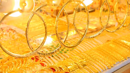 Giá vàng hôm nay 31-5: Quay đầu tăng giá