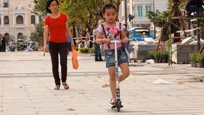Quảng trường đi bộ Nguyễn Huệ trước ngày vận hành