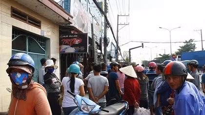 Phát hiện người đàn ông treo cổ trong tiệm hớt tóc Trịnh