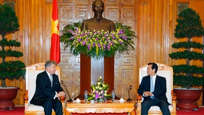 Thủ tướng Nguyễn Tấn Dũng tiếp Đại sứ Liên bang Nga