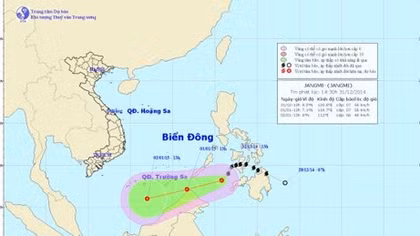 Tiến gần biển Đông, bão Jangmi suy yếu thành áp thấp nhiệt đới
