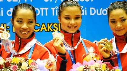 Nhà vô địch thế giới pencak silat: Tập võ vì... nghèo quá