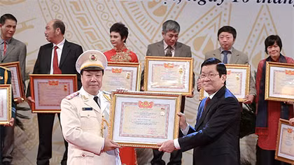 479 nghệ sĩ được trao tặng danh hiệu Nghệ sĩ nhân dân, Nghệ sĩ ưu tú lần thứ VIII