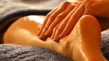 Mất sạch tiền sau khi vào massage với một phụ nữ lạ mặt