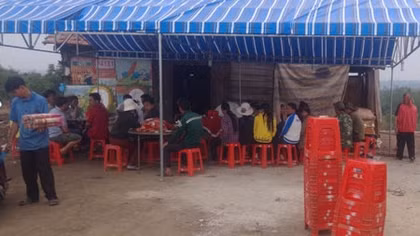 Bé gái chết bất thường bên bờ suối do bị sát hại