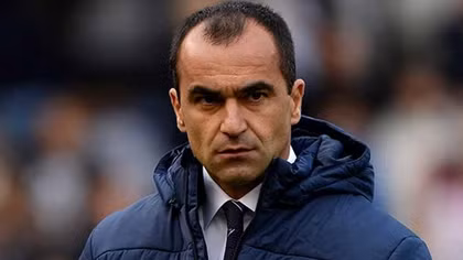Vì sao HLV Everton nổi điên?
