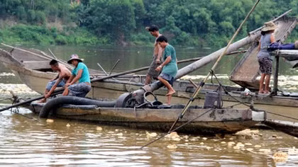 Lãnh đạo Thừa Thiên - Huế chỉ đạo xử lý “cát tặc”