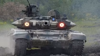 Siêu tăng T-90 bị bắn hạ tại Syria?