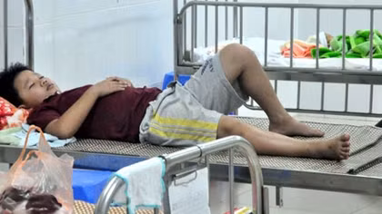 Kịp thời cứu sống nam sinh lớp 5 bị ong độc đốt