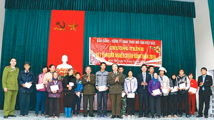 Xuân sớm bên sông Kinh Thầy