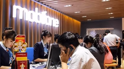 MobiFone khai trương cửa hàng bán lẻ thứ 10