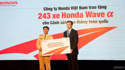 Honda Việt Nam hỗ trợ 243 xe máy cho CSGT