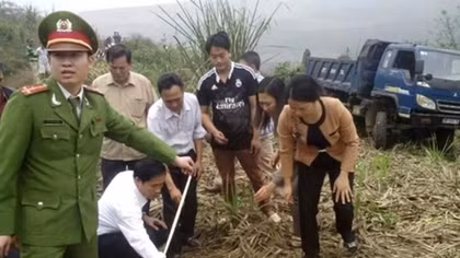 Xe chở tuột dốc, 1 người chết, 14 người bị thương