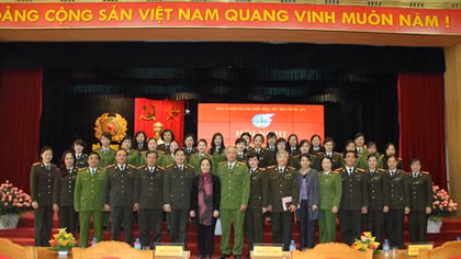Hội Phụ nữ Bộ Công an triển khai công tác năm 2015