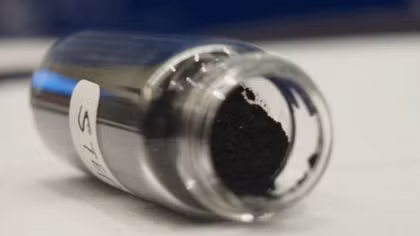 Sợi Carbon làm từ không khí?