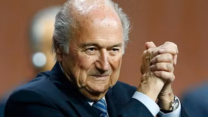 Bất chấp bê bối tham nhũng, Sepp Blatter tái cử nhiệm kỳ 5