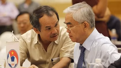 Khi Chủ tịch VFF "bẻ tay lái"