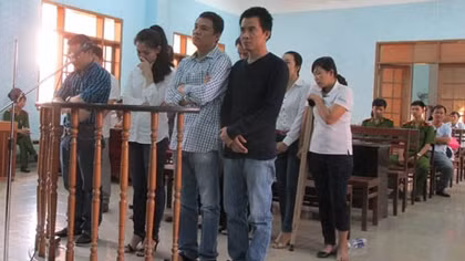  Nhiều khe hở trong đăng ký quản lý doanh nghiệp và hoàn thuế 