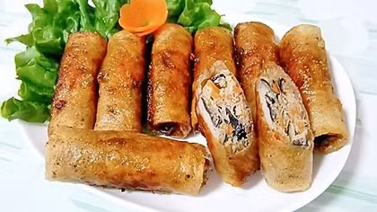 Thức ăn đường phố Hà Nội ngon nhất châu Á